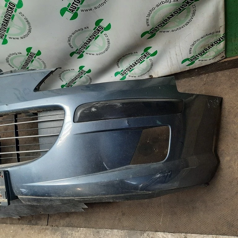 Nárazník predný Peugeot 407
