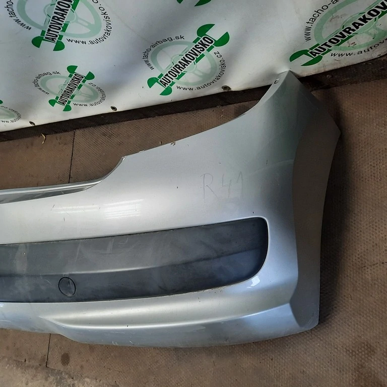 Nárazník zadný Peugeot 207 HB 