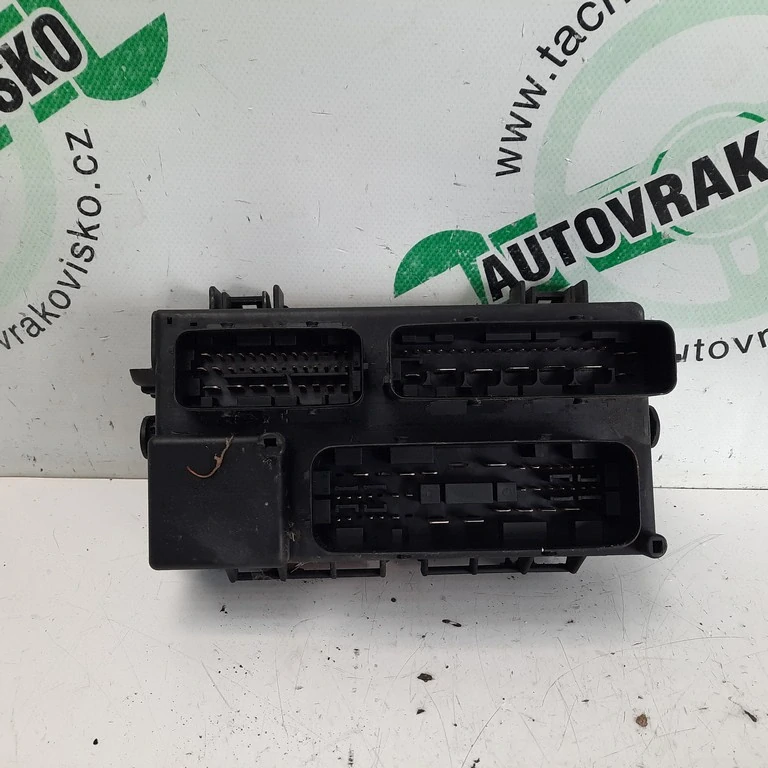 Poistková skrinka Fiat Grande Punto 51736451