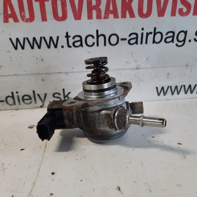 Vstrekovacie čerpadlo Renault Megane III 1.2 Tce 166305283R