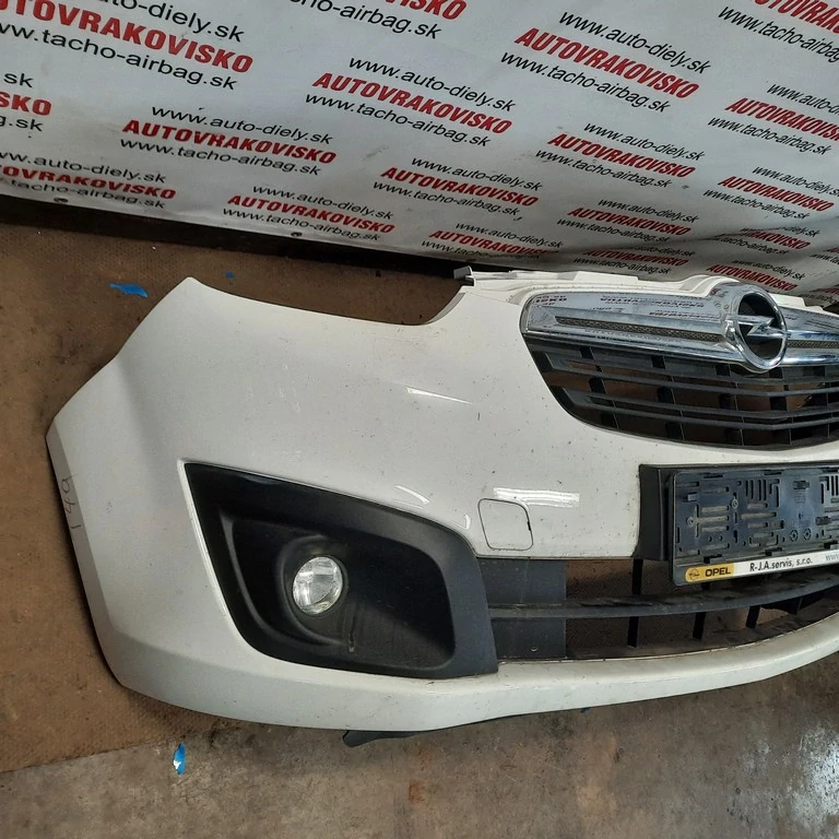 Predný nárazník Opel Combo bez masky a hmloviek