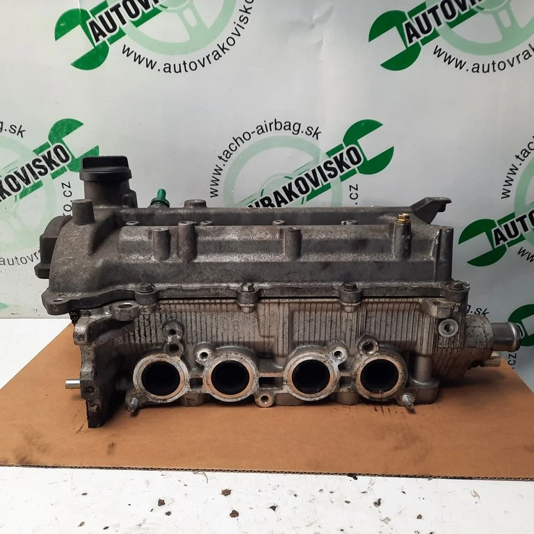 Hlava motora Toyota Yaris 1.3 2SZ-FE