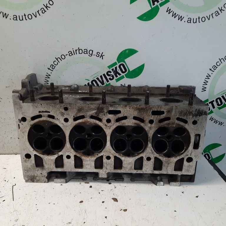 Hlava motora Volkswagen 1.6 FSI 03C103358F