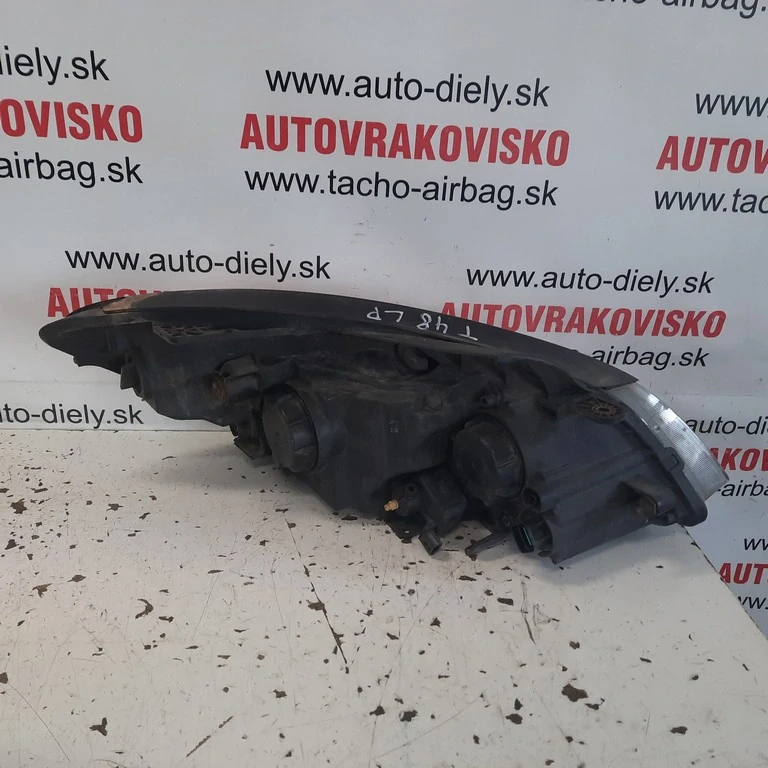 Predné svetlo lavé Kia Ceed 92101-1H500