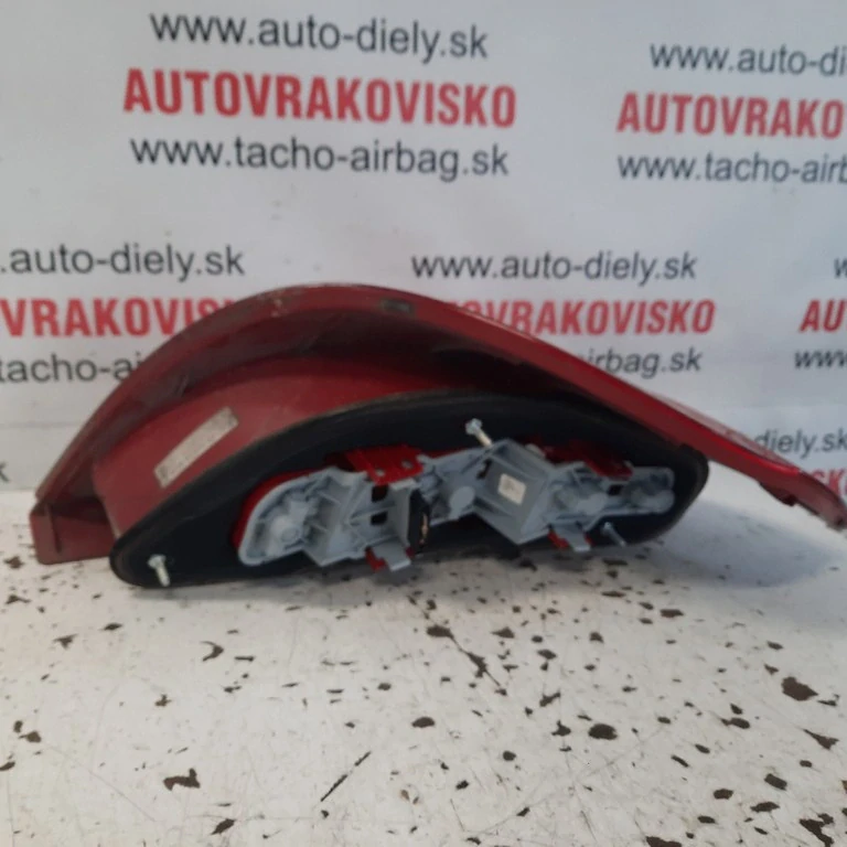 Zadné svetlo pravé Mercedes A W169