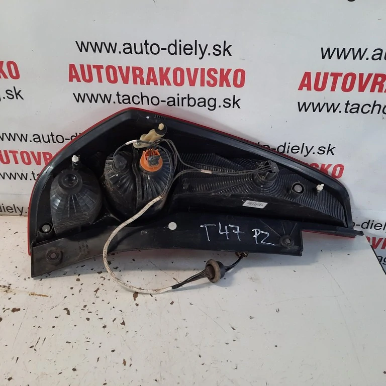 Zadné svetlo pravé Opel Agila B