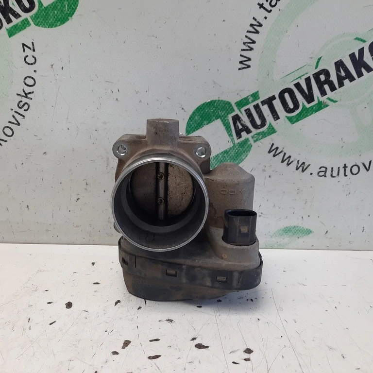 Škrtiaca klapka Volkswagen Golf IV 1.6 036133062A