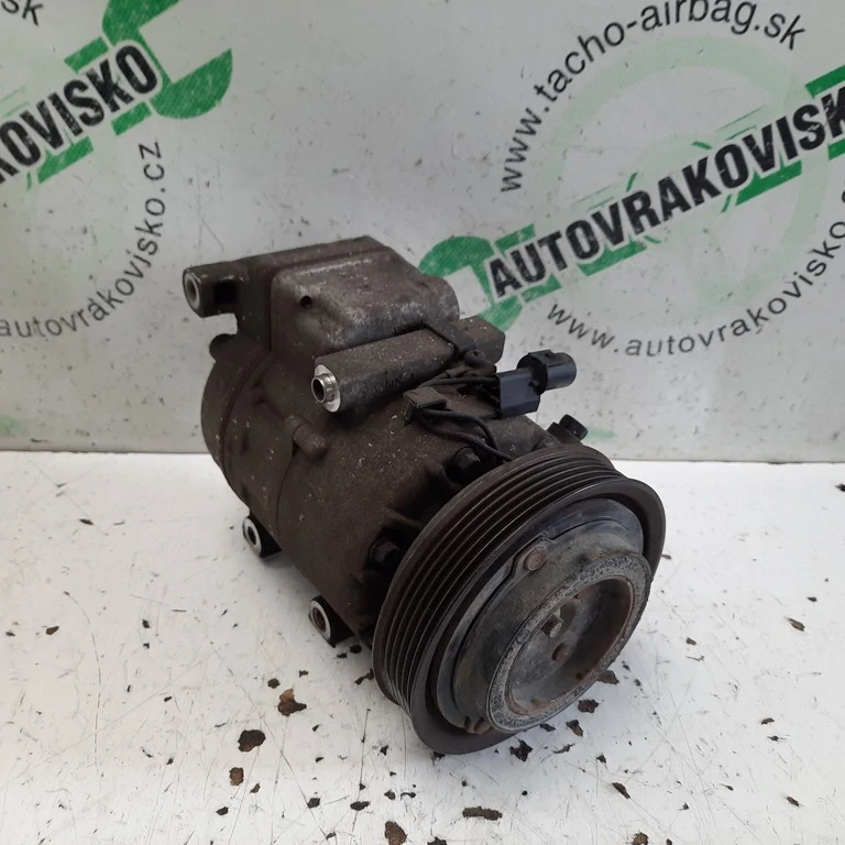 Kompresor klimatizácie Hyundai i30 1.4 F500-AN8AA03