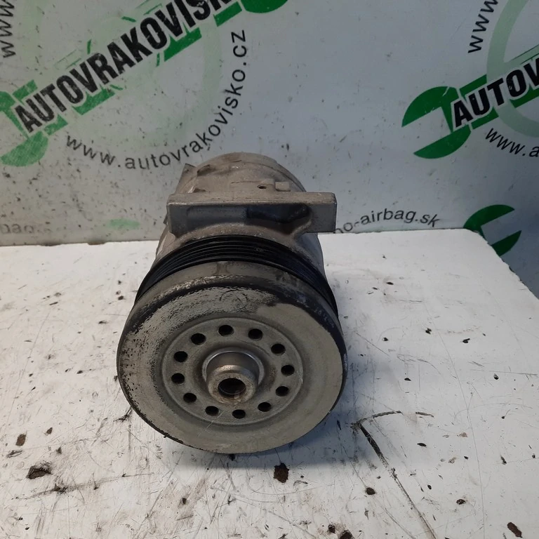 Kompresor klimatizácie Fiat Punto EVO 1.2 1.4 55194880 bez snímača tlaku