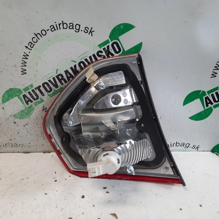 Zadné svetlo Citroen C4 Picasso pravé