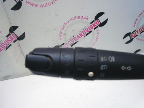 Prepínacia páčka Peugeot 406 96274722ZL