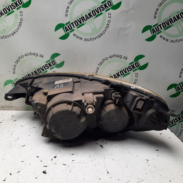 Predné svetlo Peugeot 807 pravé 1494307080