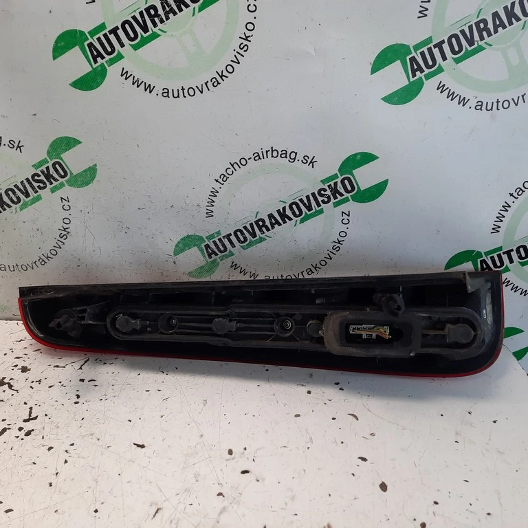 Zadné svetlo Ford C-Max pravé