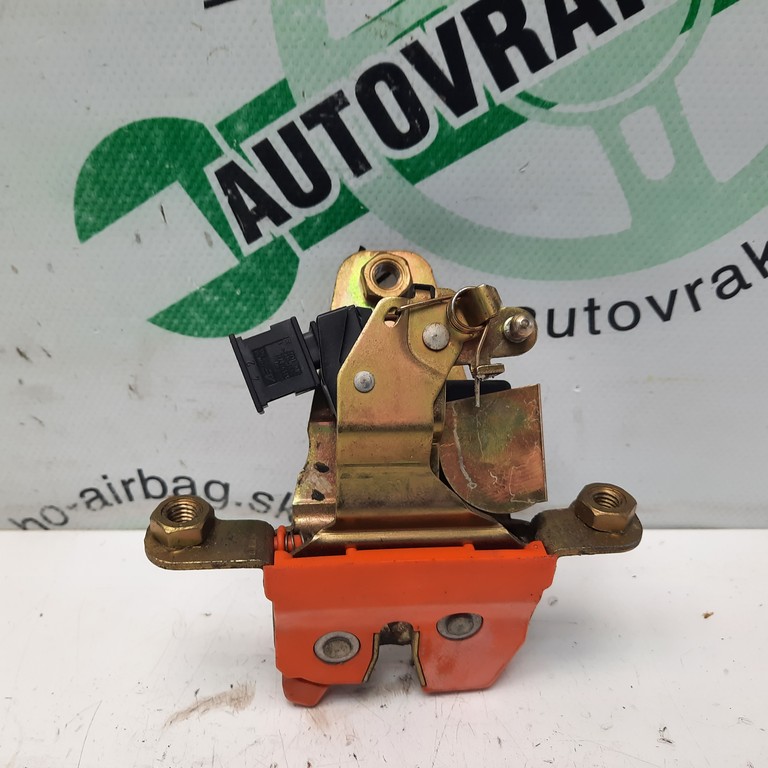Zámok 5 dvere kufor Škoda Octavia I HB 1U6827501