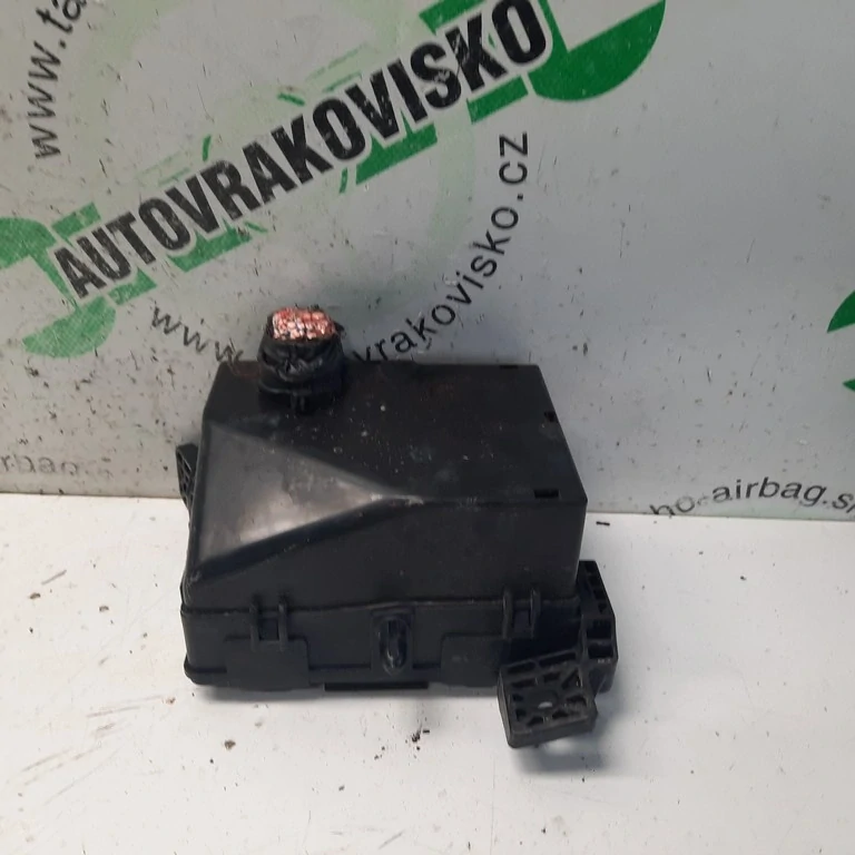 Poistková skrinka Kia Rio IV 91950-1W350