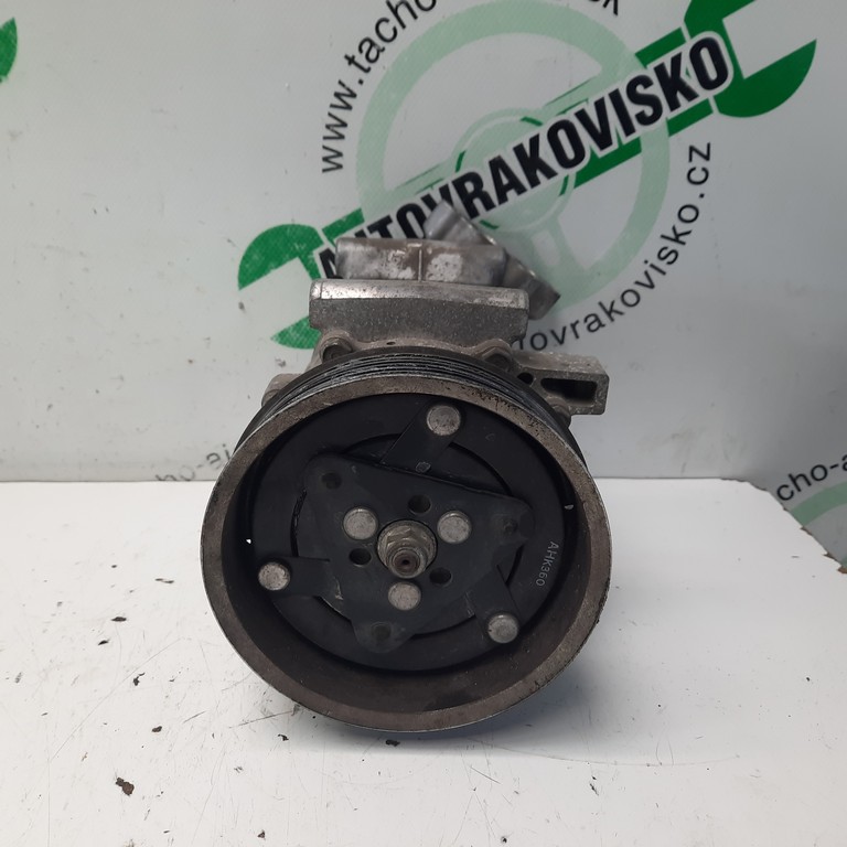 Klímový kompresor Renault Clio III 8200357173