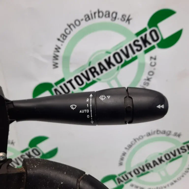 Prepínacia páčka Peugeot 407 96592431XT