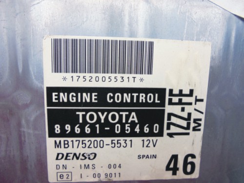 Komfortka Toyota Avensis 89661-05460