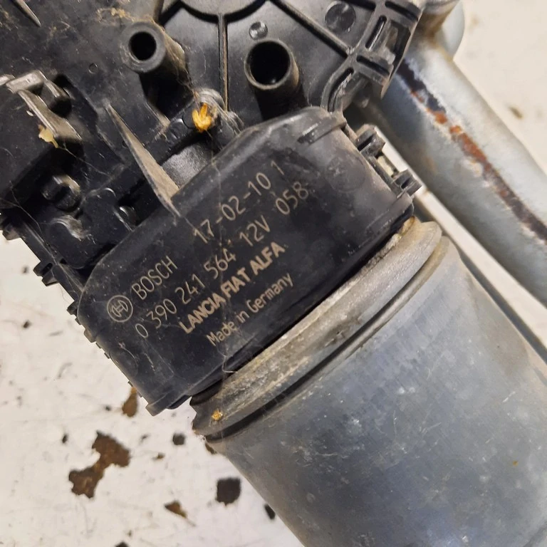 Motorček stieračov predný Opel Combo D 3397021190