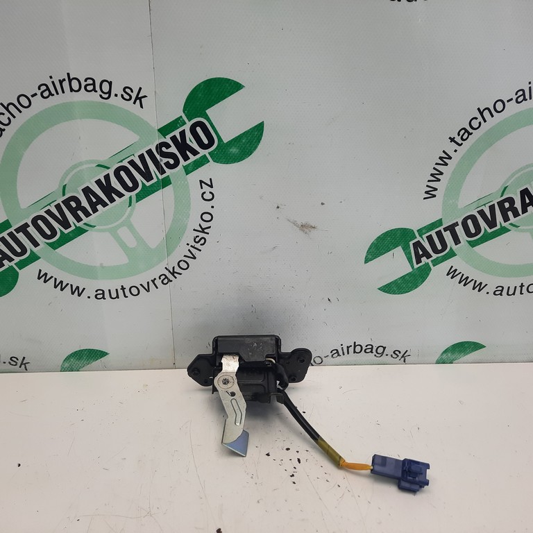 Zámok 5 dvere Toyota Yaris 2010