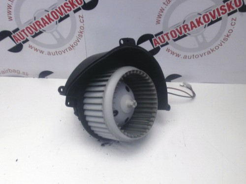Motorček kúrenia Opel Astra H 52407543