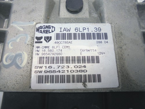 Riadiaca jednotka motora Peugeot 307 2.0 IAW 6LP1.39