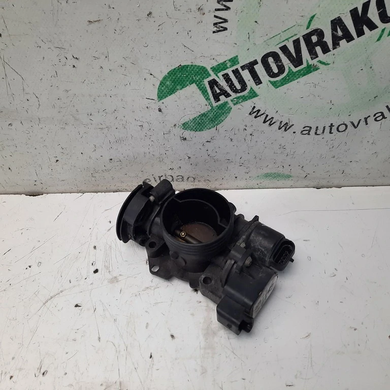 Škrtiaca klapka Citroen Saxo 1.1 0082B0548
