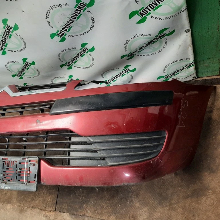 Predný nárazník Citroen C4