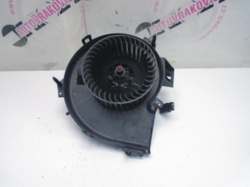 Motorček kúrenia Opel Corsa C 006448N