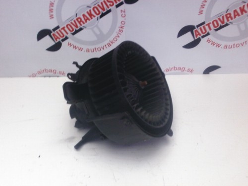 Motorček kúrenia Opel Astra G 1845063