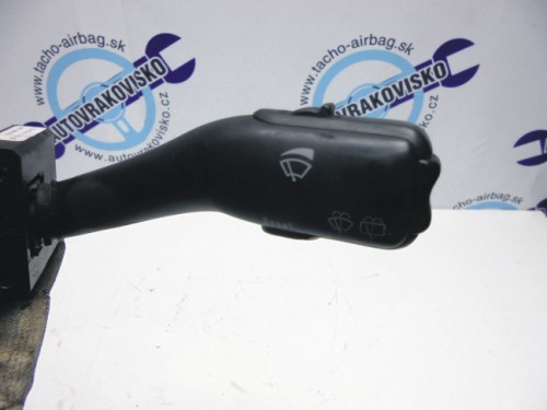 Prepínacia páčka VW Bora 8L0953513G