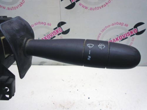 Prepínacia páčka Renault Thalia 8200142395