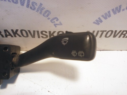 Prepínacia páčka VW Golf IV 8L0953513J