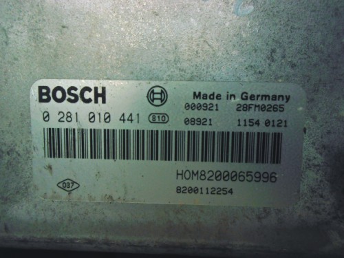 Riadiaca jednotka motora Volvo V40 1.9 DI 8200122254