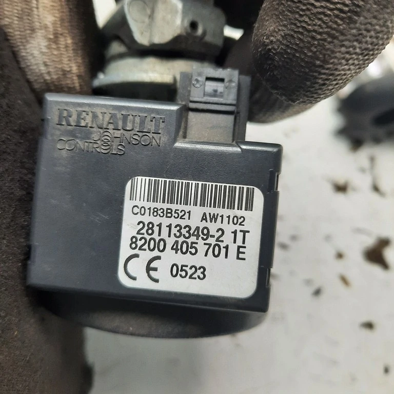Spínacia skrinka Renault Kangoo 8200405701E