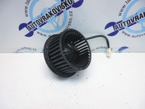 Motorček kúrenia VW Transporter 701819021B