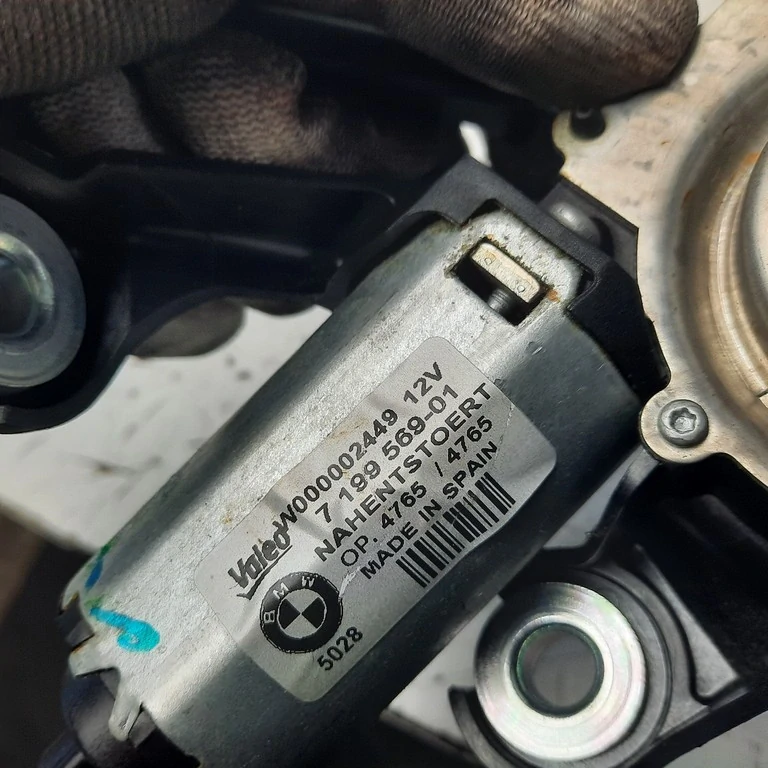 Motorček stierača zadný BMW 1 E87 7199569-01
