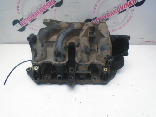 Sacie potrubie VW Golf IV 1.4 16V 036129711CE