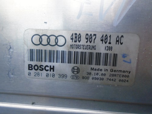 Riadiaca jednotka motora Audi A6 2.5 TDI 0281010399