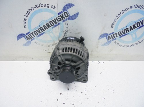 Alternátor Audi A4 028903018B