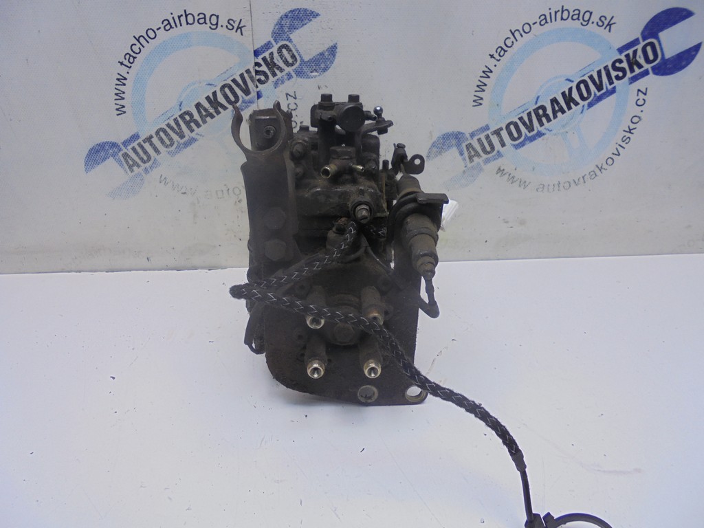 Vstrekovacie čerpadlo  Ford Escort 1.8 D 0460494257