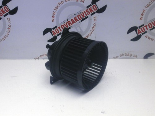 Motorček kúrenia Ford Focus XS4H18456AA