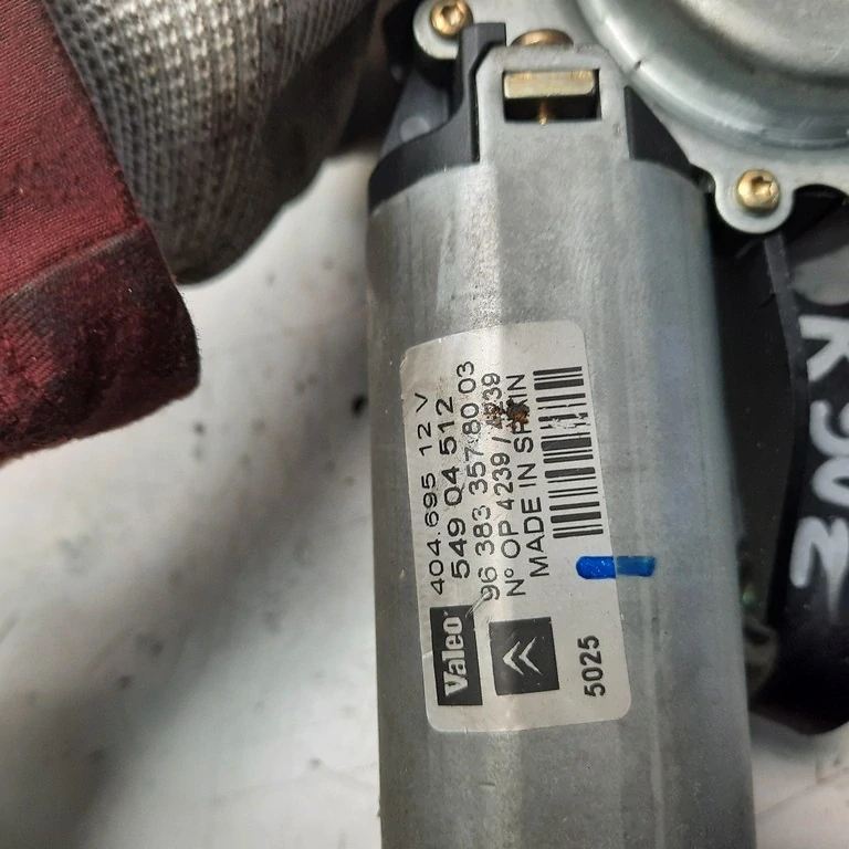 Motorček stierača zadný Citroen C5 II combi 9638335780
