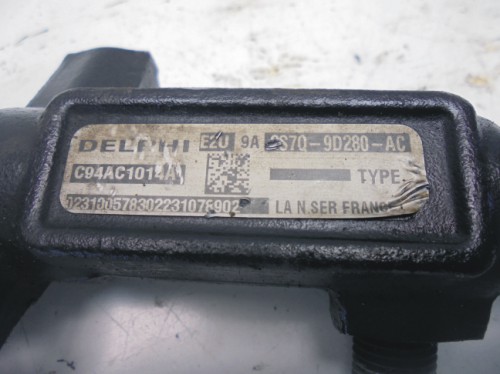 Snímač tlaku paliva Ford Mondeo III 2.0 TDCi 9307Z502B
