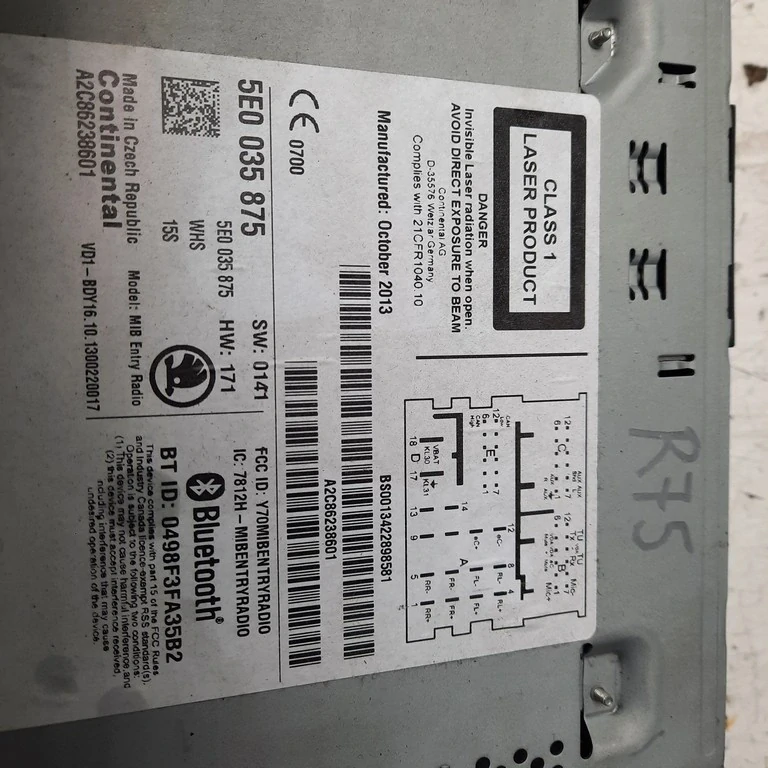 Autorádio Škoda Octavia III 5E0035875