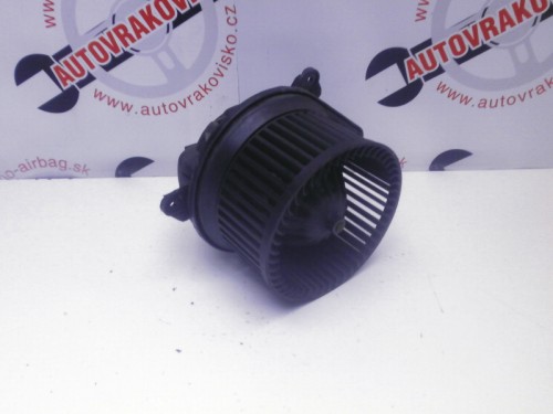 Motorček kúrenia Renault Megane I 7701046058