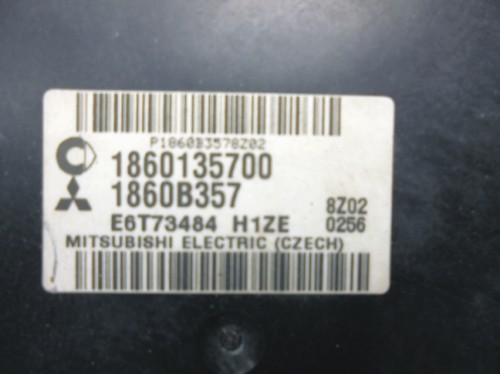 Riadiaca jednotka motora  Mitsubishi Colt VI 1.1 1860135700