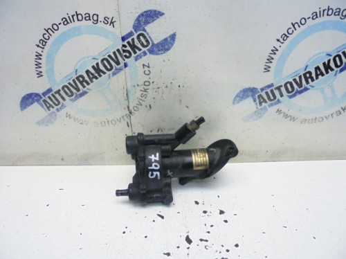 Vákuová pumpa Ford Focus 1.8 TDDi 93BB2A451AC