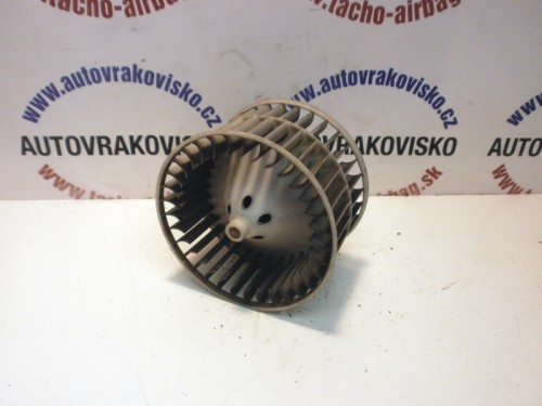 Motorček kúrenia Renault Espace III 0130063506