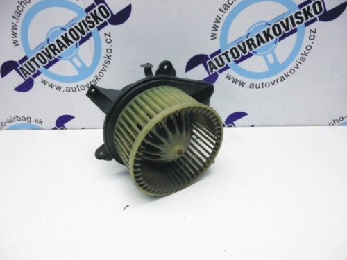 Motorček kúrenia Fiat Punto II 46722956